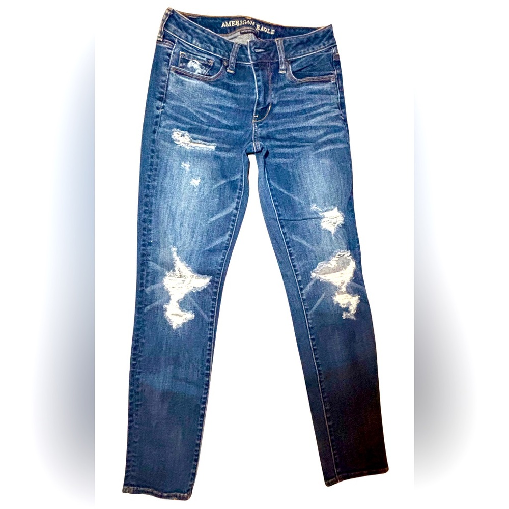 Women's American Eagle super stretch jeans, Size 4 - Picture 2 of 3